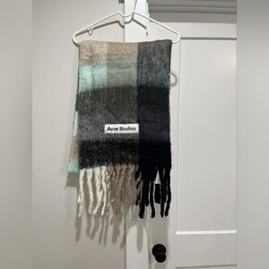 ACNE STUDIO SCARF